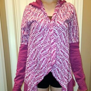 Prana pink and white hoodie with wrap front in S, ecofriendly fabric